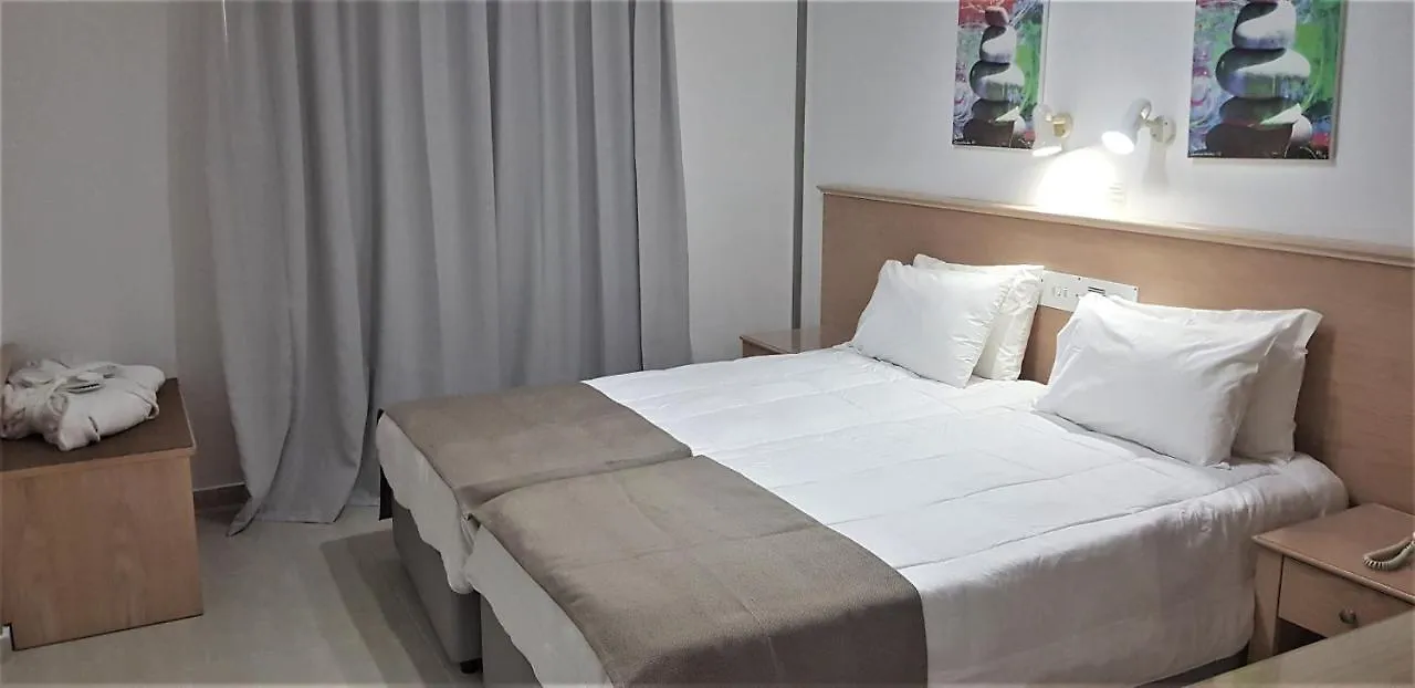 איה נאפה Senator Hotel Apartments - Adults Only 3*, איה נאפה קפריסין