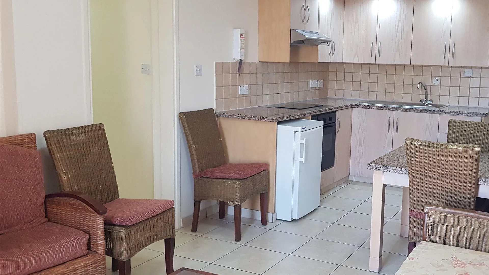 איה נאפה Senator Hotel Apartments - Adults Only 3*, איה נאפה