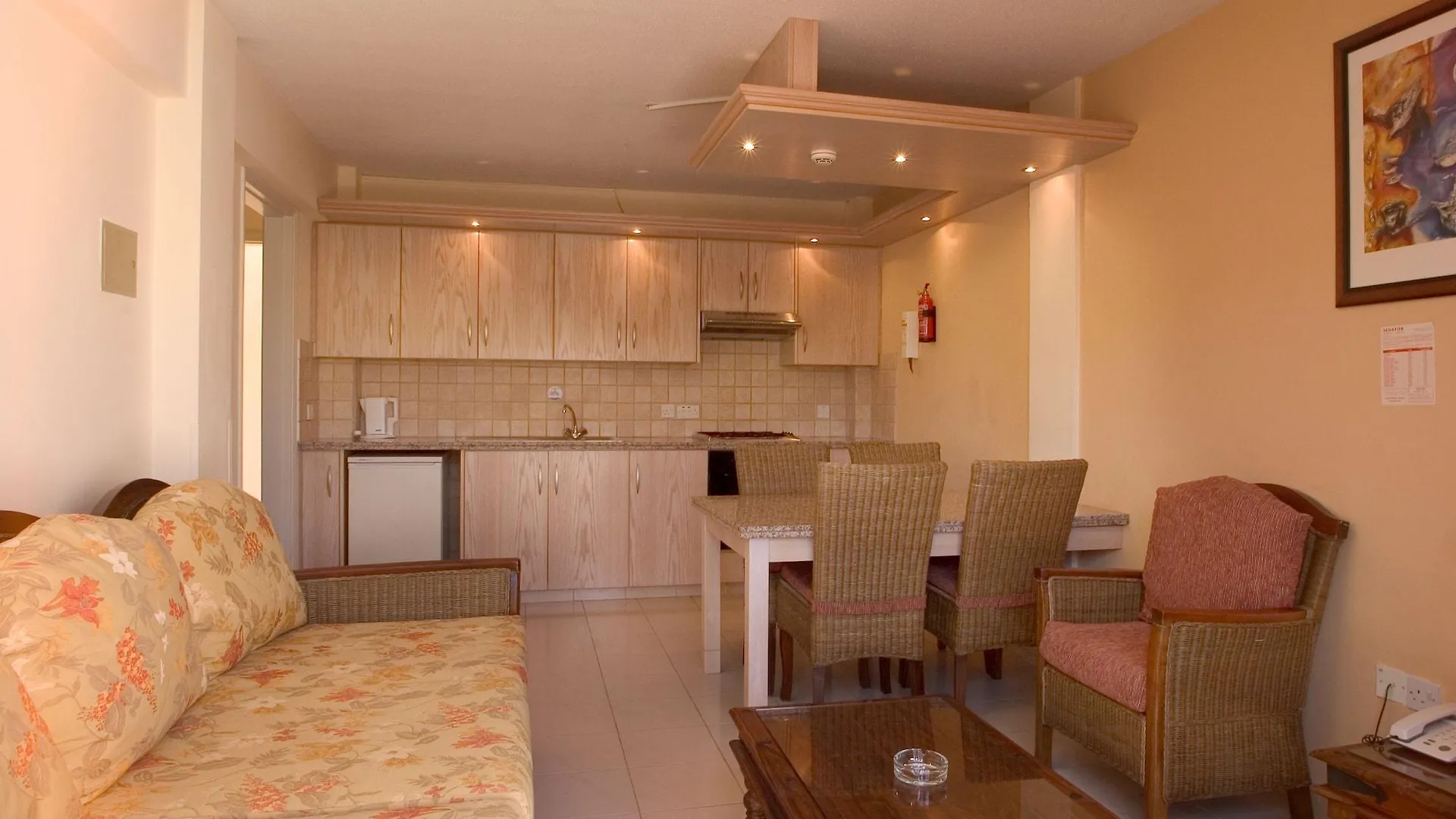 מלון דירות איה נאפה Senator Hotel Apartments - Adults Only