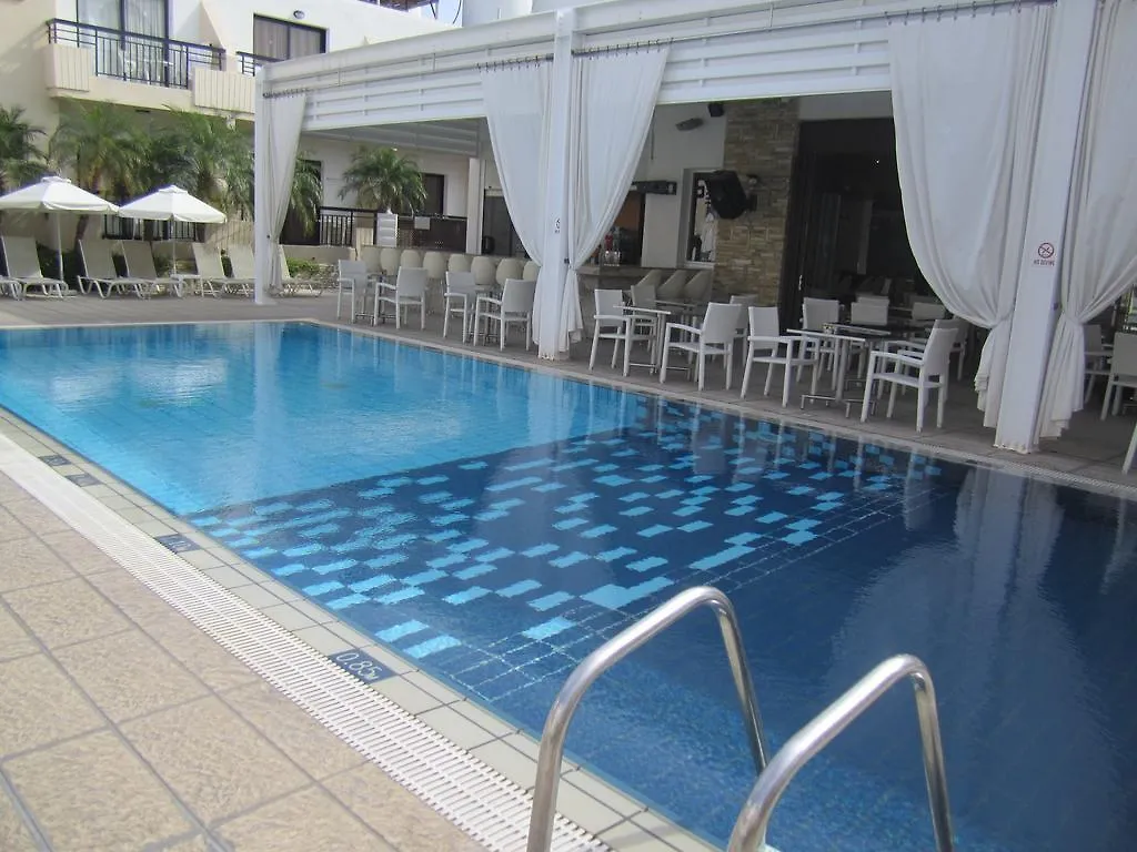 מלון דירות איה נאפה Senator Hotel Apartments - Adults Only