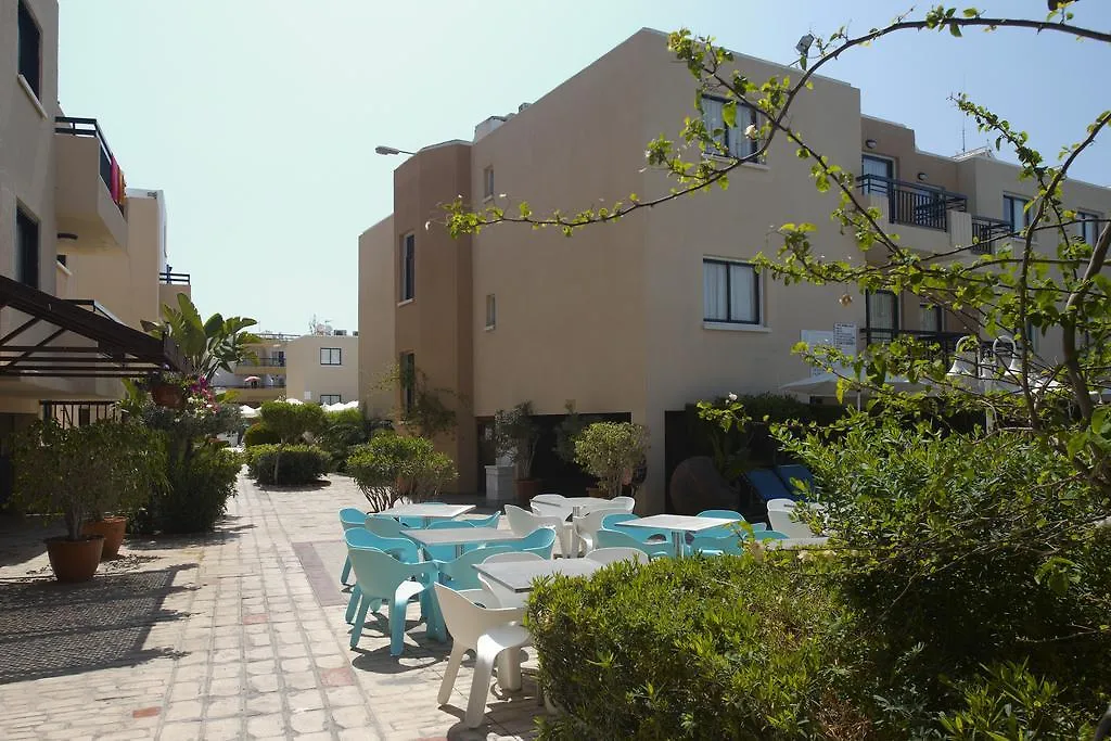 איה נאפה Senator Hotel Apartments - Adults Only מלון דירות